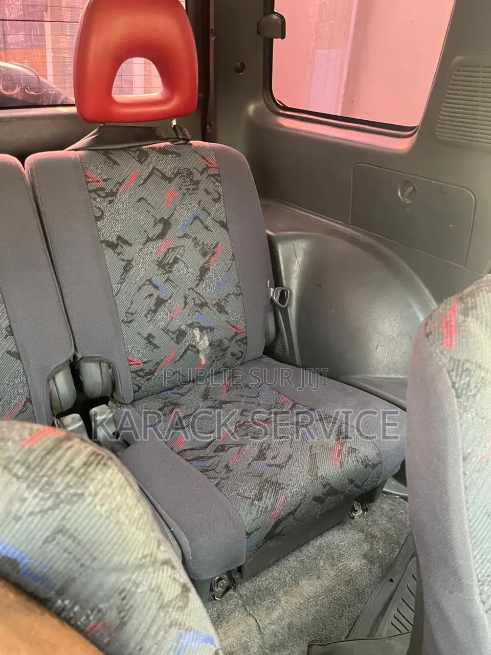 Toyota RAV4 2015 Rouge
