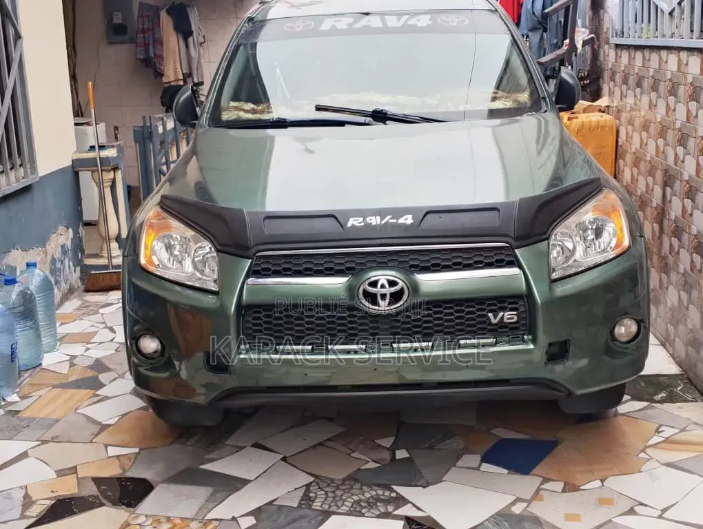 Toyota RAV4 2021 Vert