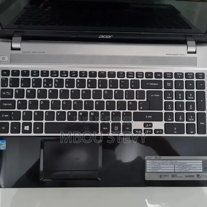Ordinateur portable Acer Apsire M3 581TG 8GB Intel Core i5 HDD 500GB
