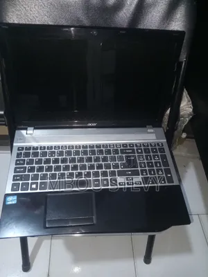 Ordinateur portable Acer Apsire M3 581TG 8GB Intel Core i5 HDD 500GB