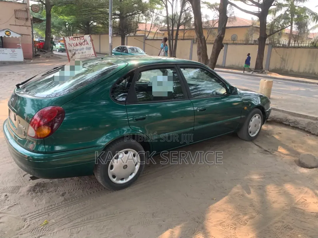 Toyota Corolla 2024 Vert
