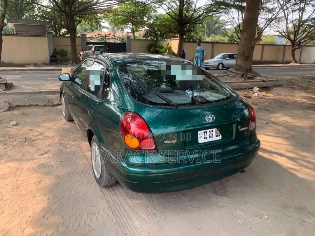 Toyota Corolla 2024 Vert
