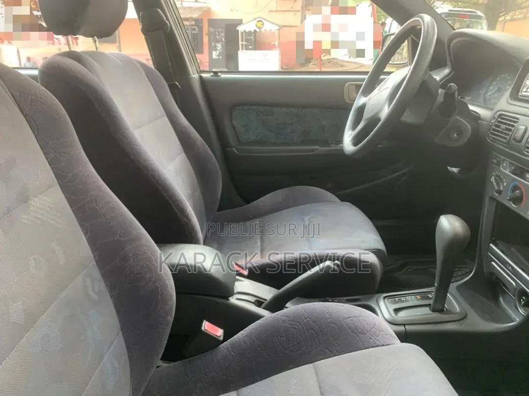 Toyota Corolla 2024 Vert