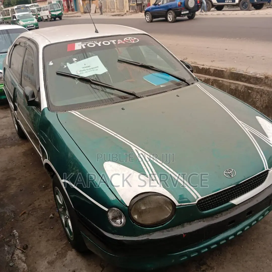 Toyota Corolla 2020 Vert
