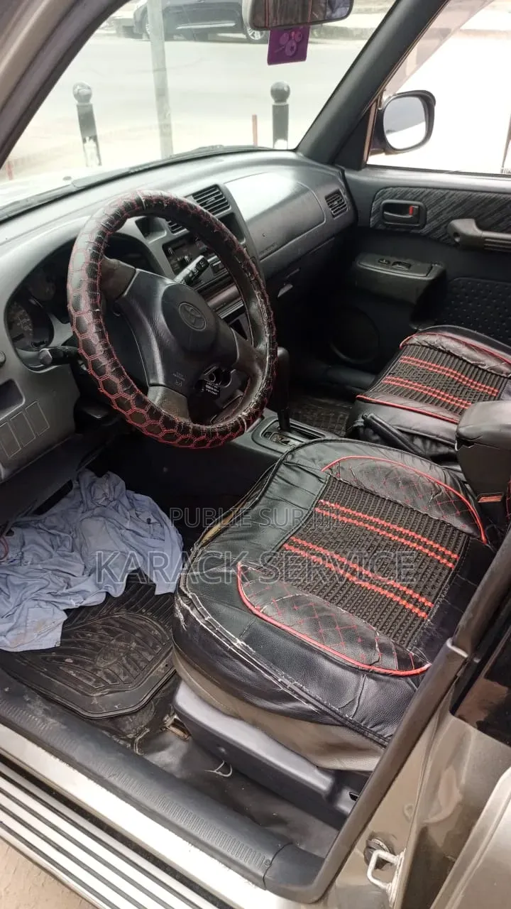 Toyota RAV4 2015 Gris