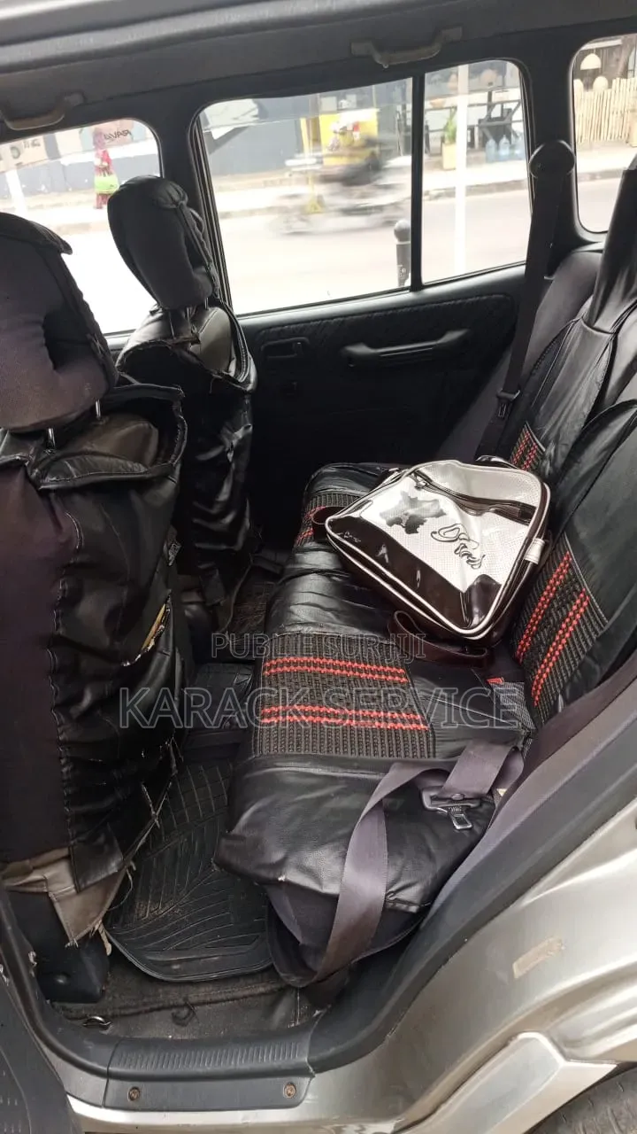 Toyota RAV4 2015 Gris