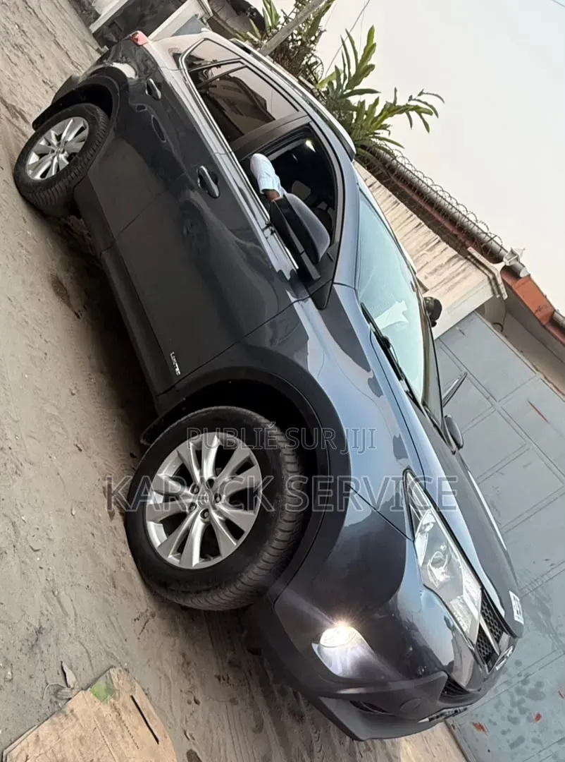 Toyota RAV4 2015 Noir