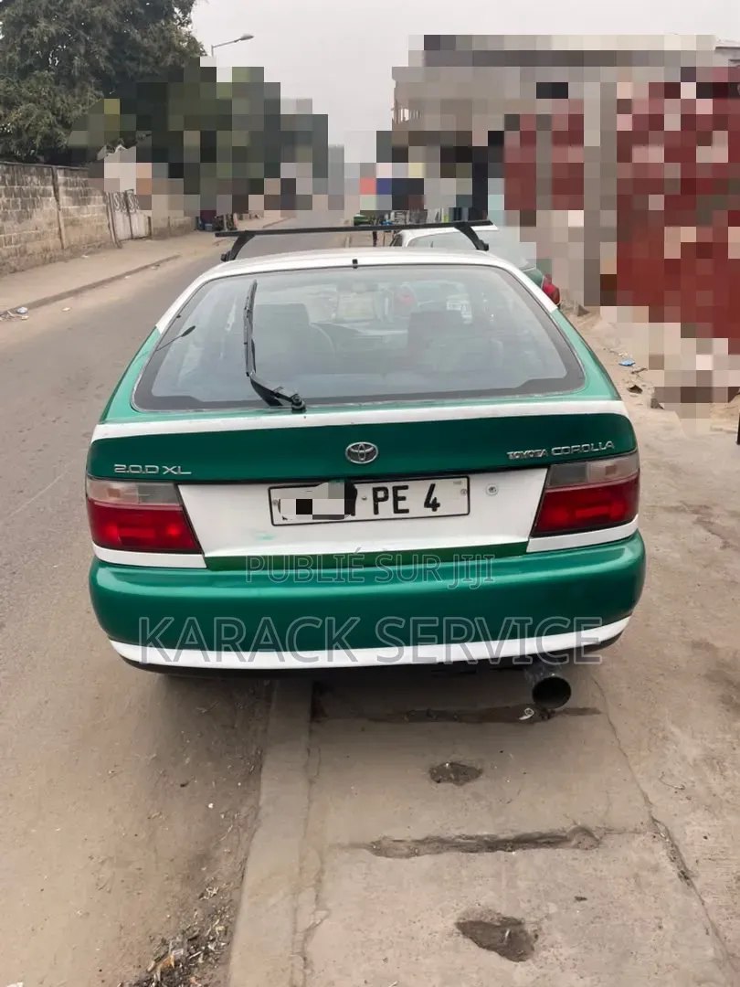 Toyota Corolla 2016 Vert