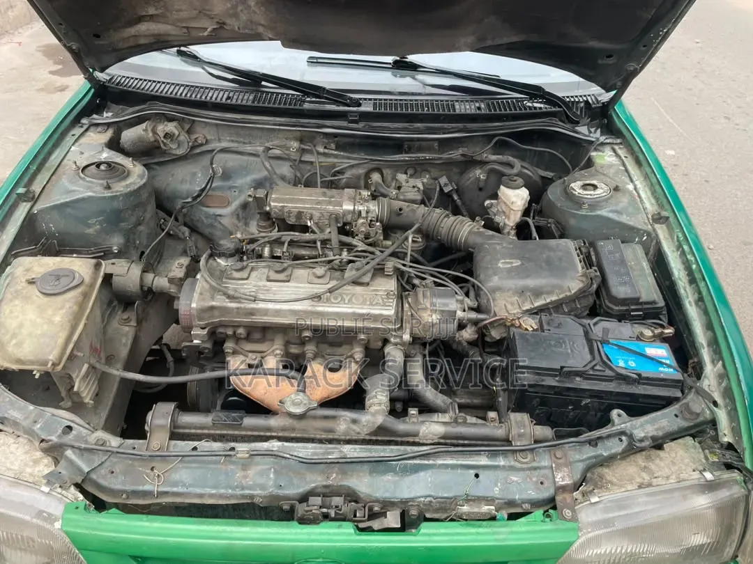 Toyota Corolla 2016 Vert