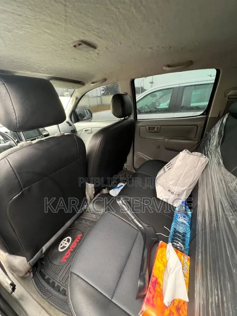 Toyota Hilux 2014 Gris