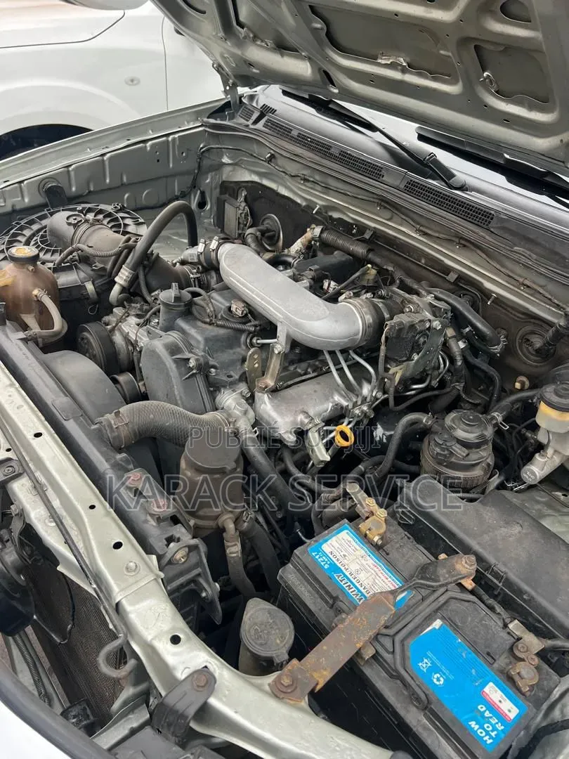 Toyota Hilux 2014 Gris