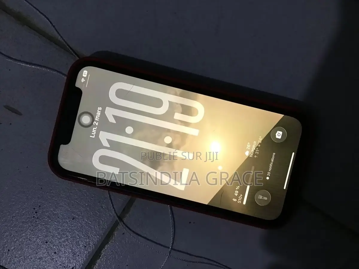 Apple iPhone 12 128 GB Noir