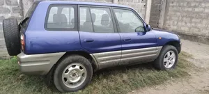 Toyota RAV4 2013 Violet