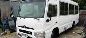 Toyota Toyoace 2017 Blanc