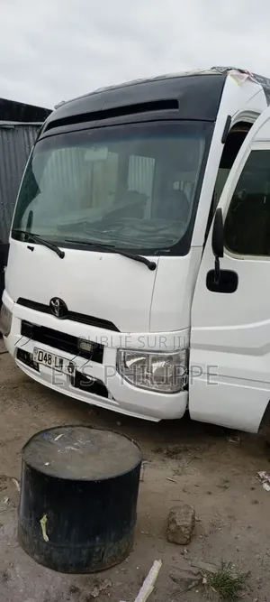 Toyota Toyoace 2017 Blanc
