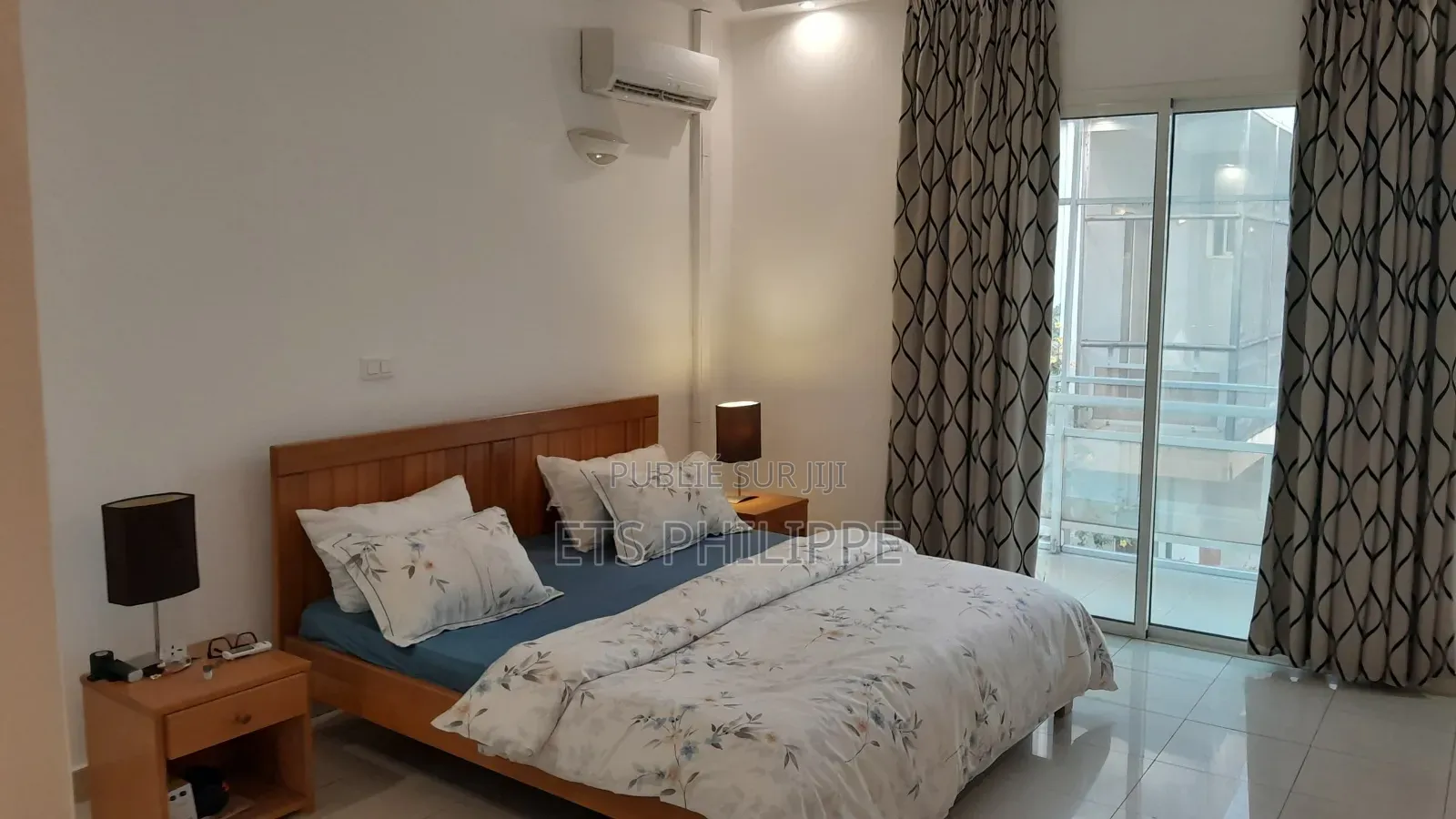 Meublé 2chbre Duplex dans Doré, Lumumba à Louer