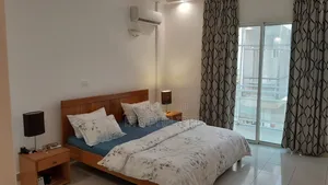 Meublé 2chbre Duplex dans Doré, Lumumba à Louer