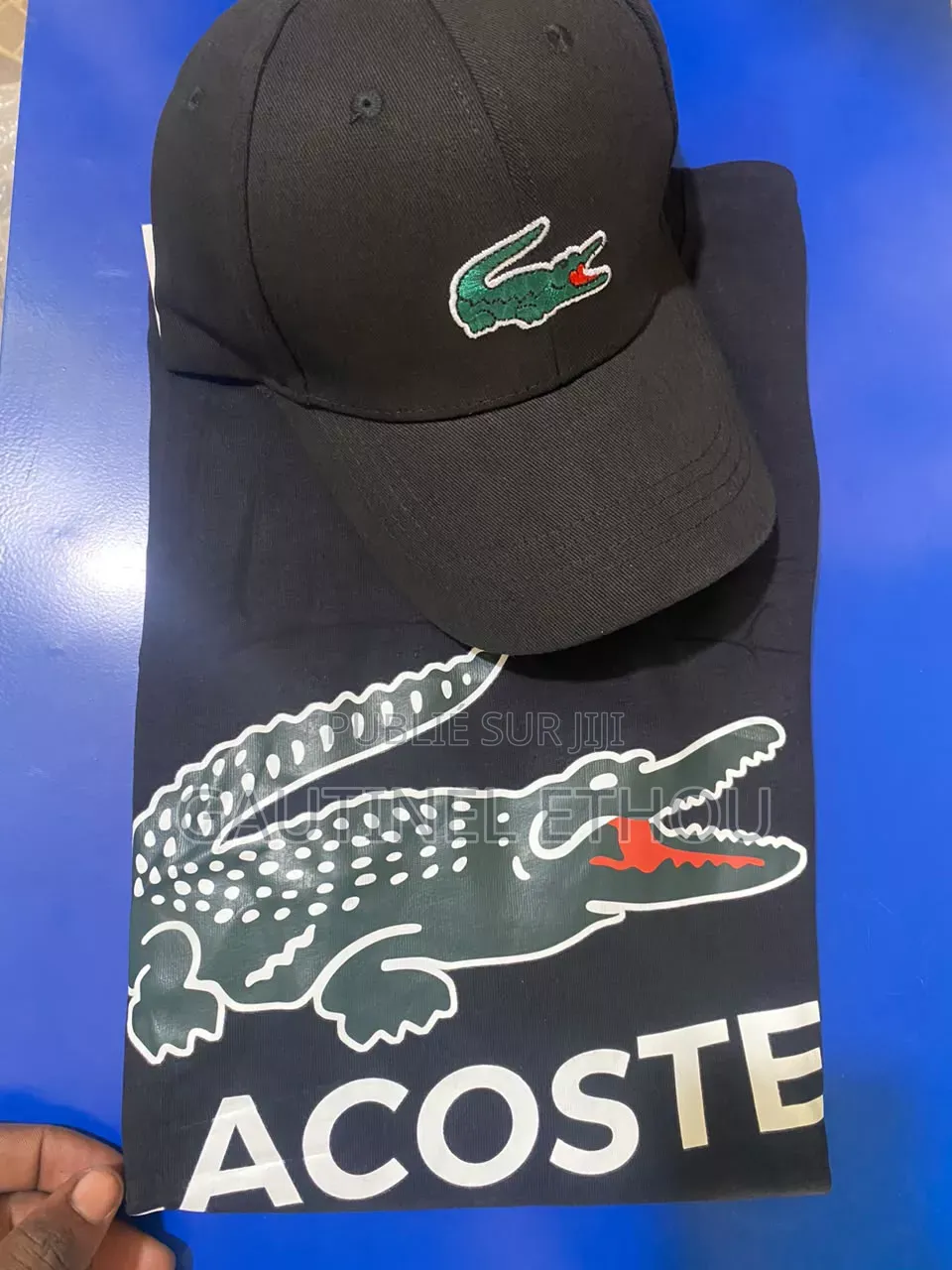T-Shirt Casquette