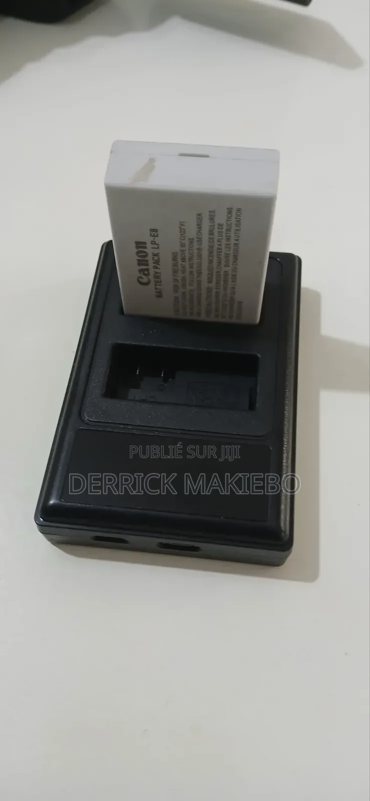 Appareil Photo, Avec Trépied Et Deux Batterie