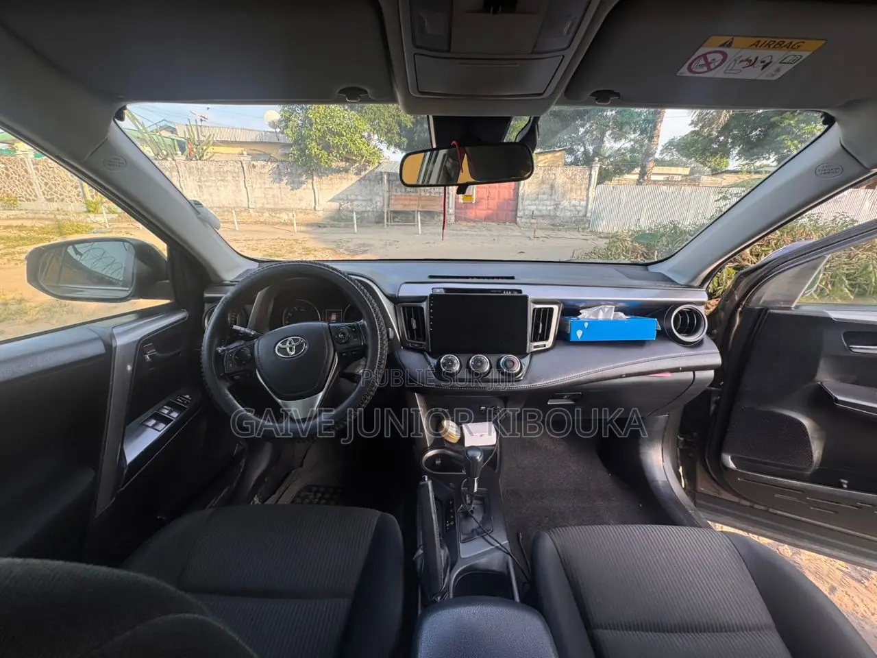 Toyota RAV4 LE AWD (2.5L 4cyl 6A) 2017 Marron