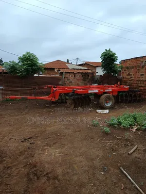 Charrue Agricole À Vendre