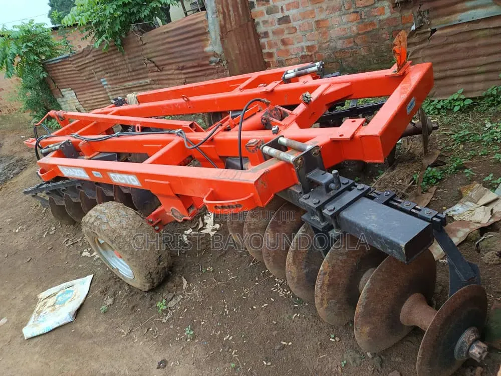 Charrue Agricole À Vendre
