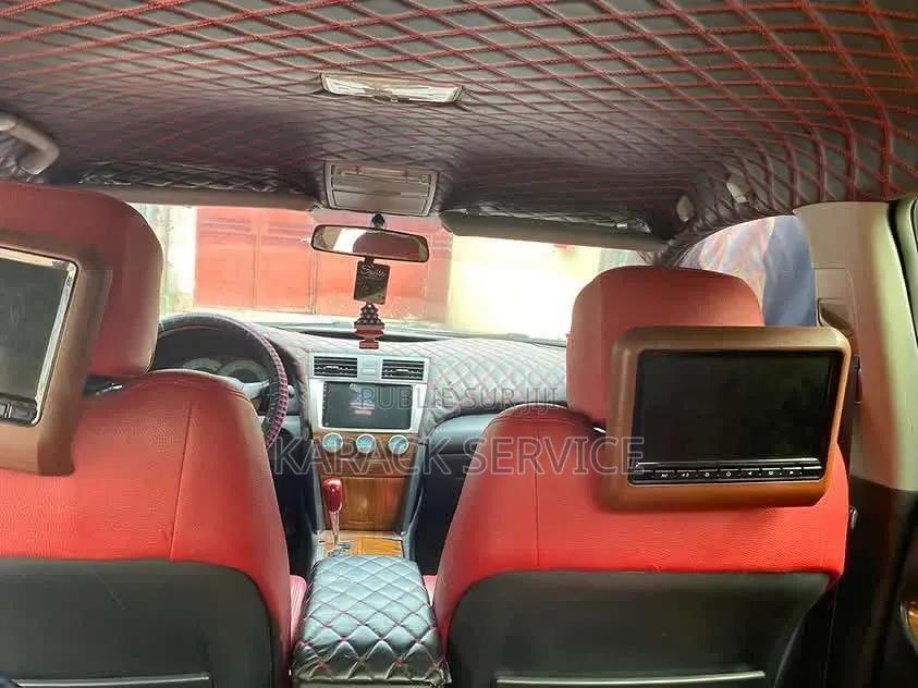 Toyota Camry 2019 Bleu