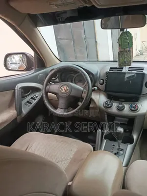 Toyota RAV4 2015 Rouge