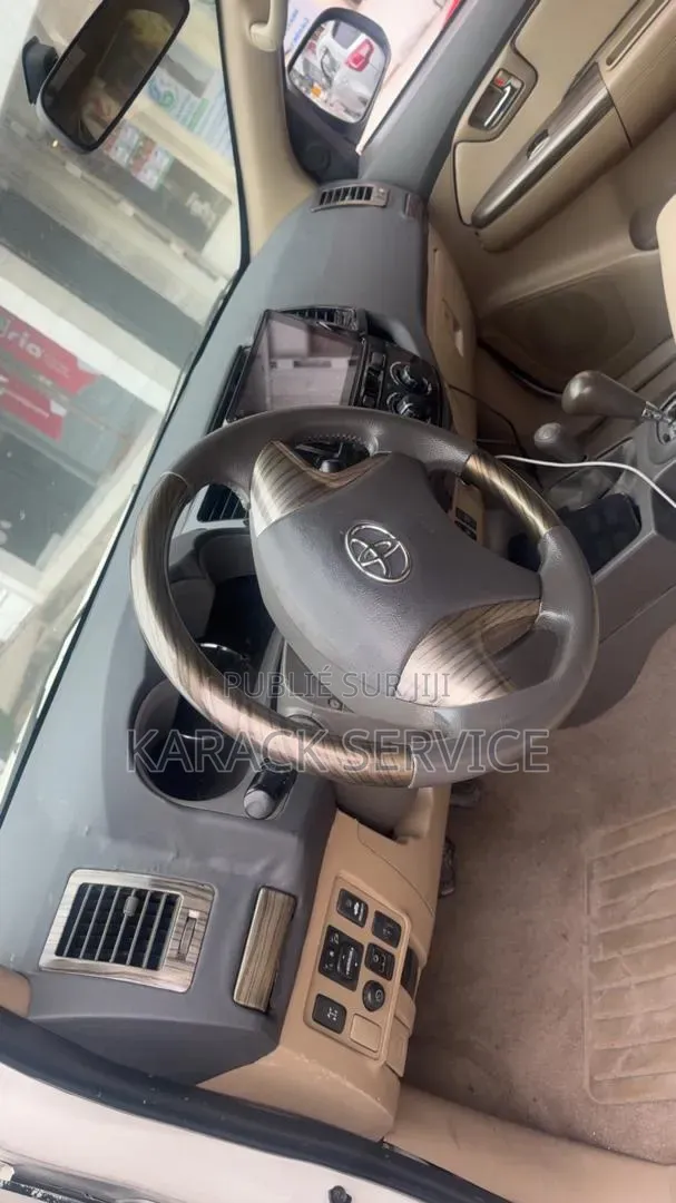 Toyota Fortuner 2018 Blanc