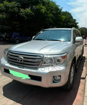 Toyota Land Cruiser 2020 Gris