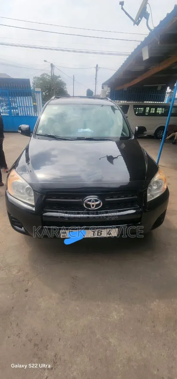Toyota RAV4 2017 Noir