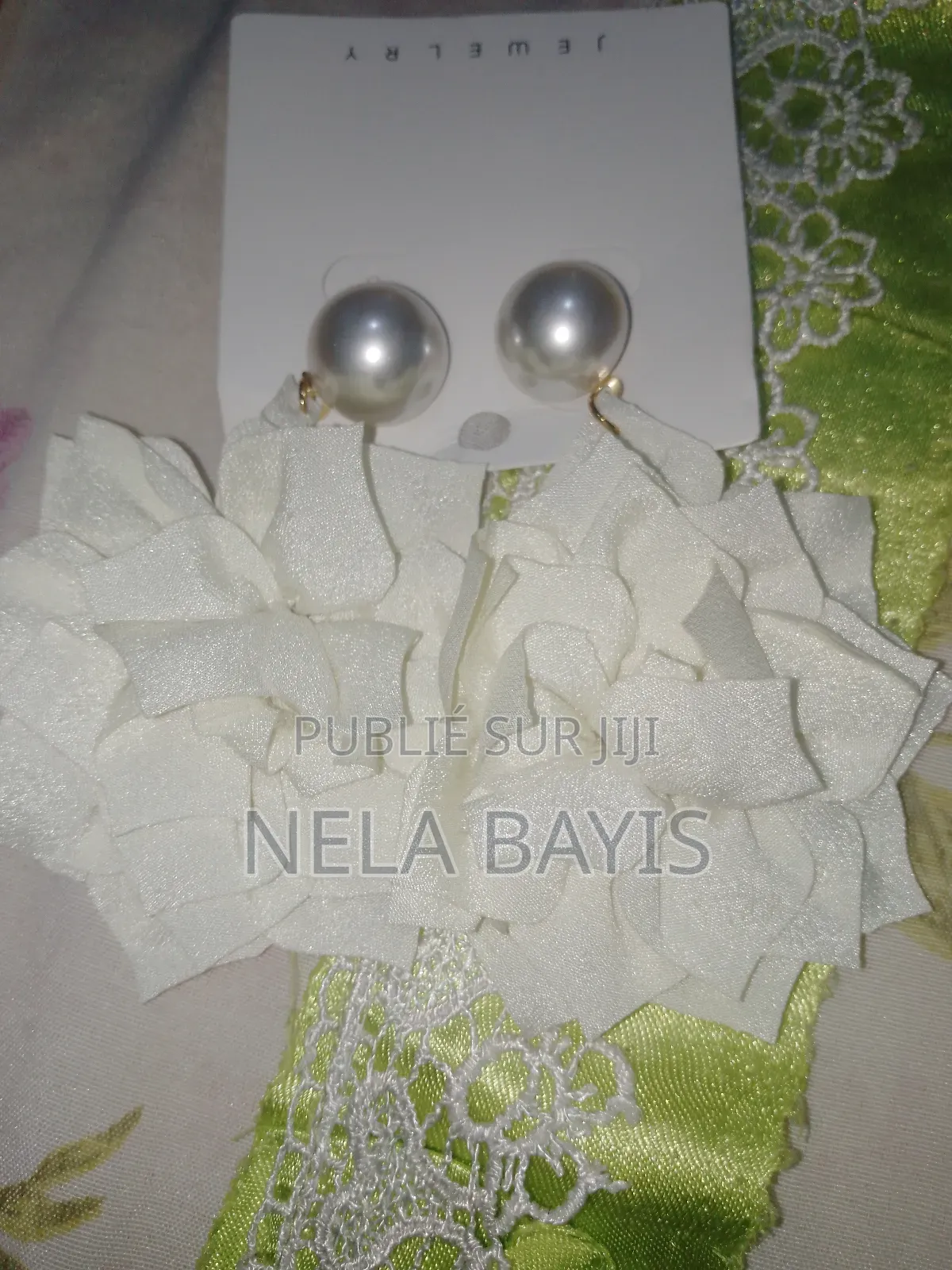 Boucles d'Oreilles De Qualité Mes Dames.