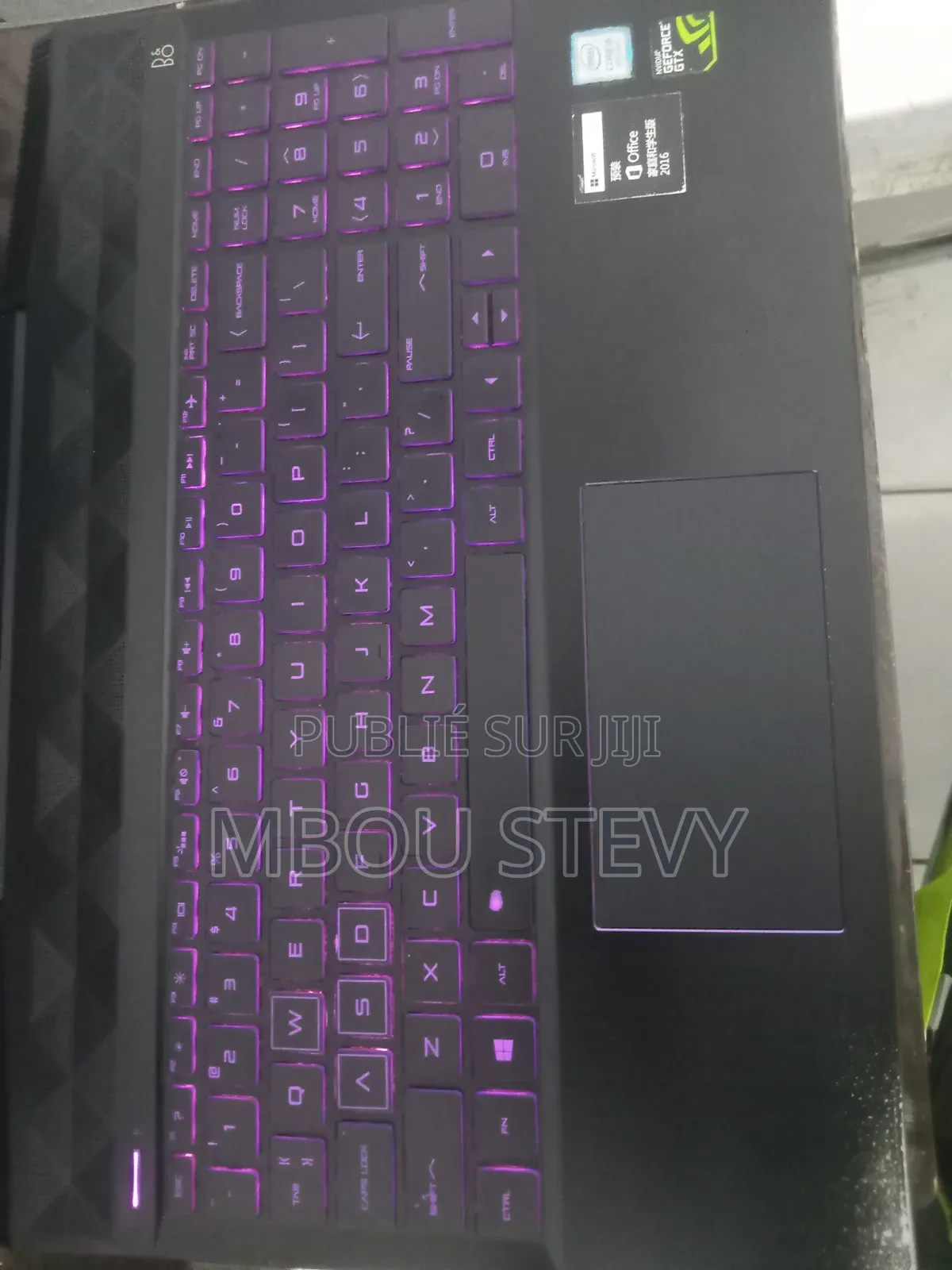 HP Pavilion 15-cs3063cl 16GB Intel Core i5 HDD+SSD 640GB