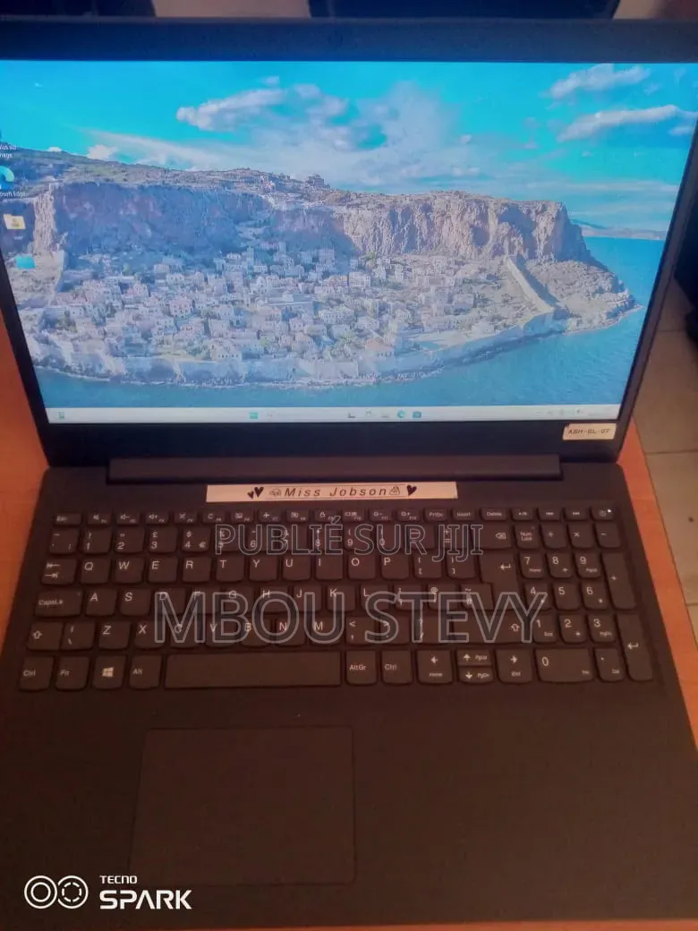 Ordinateur portable Lenovo IdeaPad Z570 8GB Intel Core i5 SSD 256GB
