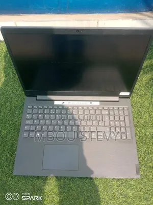 Ordinateur portable Lenovo IdeaPad Z570 8GB Intel Core i5 SSD 256GB