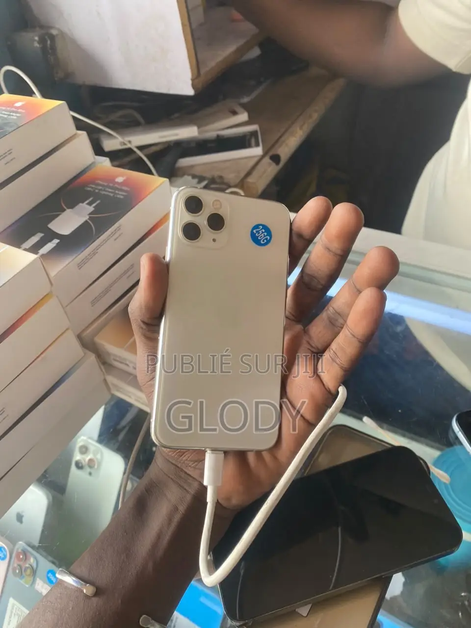 Apple iPhone 11 Pro 256 GB Gris