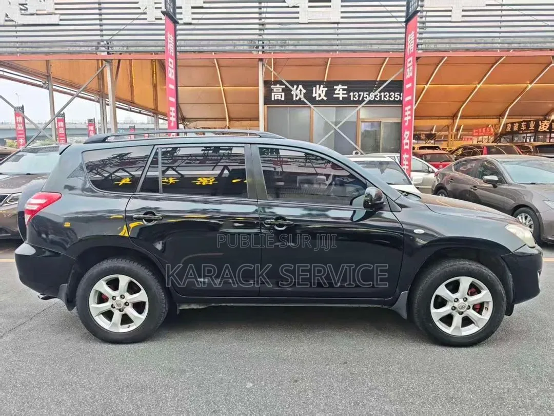 Toyota RAV4 2019 Noir