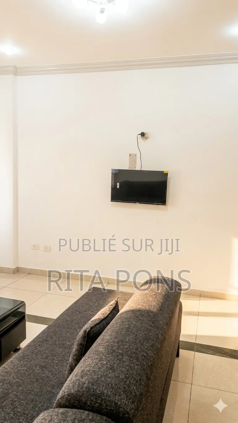 Meublé 2chbre Appartement dans Rita Prestige, Pointe-Noire à Louer