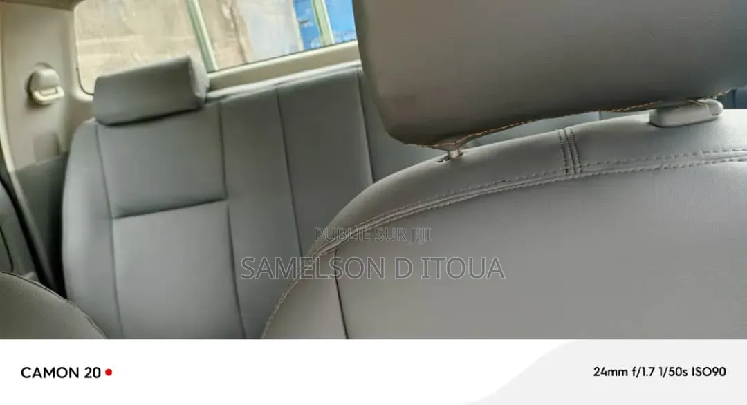 Toyota Hilux 2012 Doré