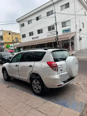 Toyota RAV4 2019 Blanc