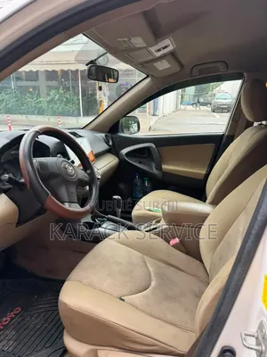 Toyota RAV4 2019 Blanc