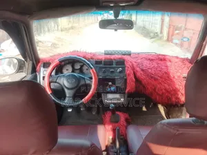 Toyota RAV4 2012 Marron