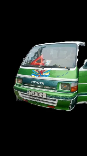 Toyota HiAce 2018 Vert