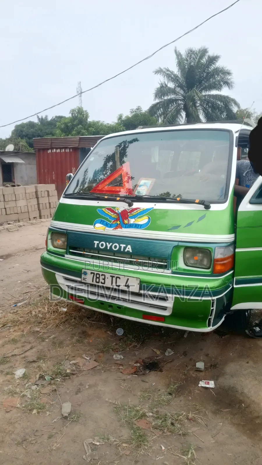 Toyota HiAce 2018 Vert