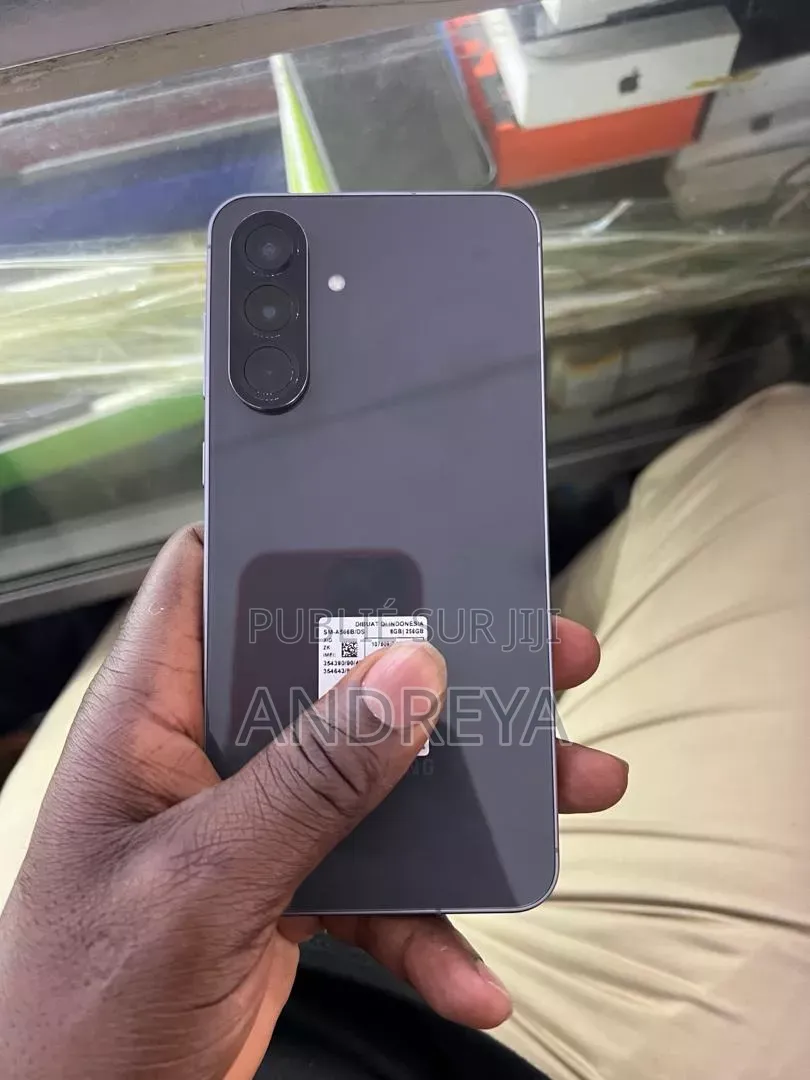 Nouveau Apple iPhone 14 Pro Max 128 GB Gris