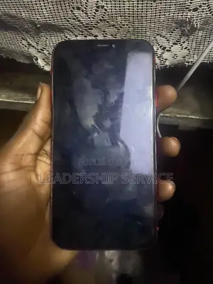 Apple iPhone XR 64 GB Rouge