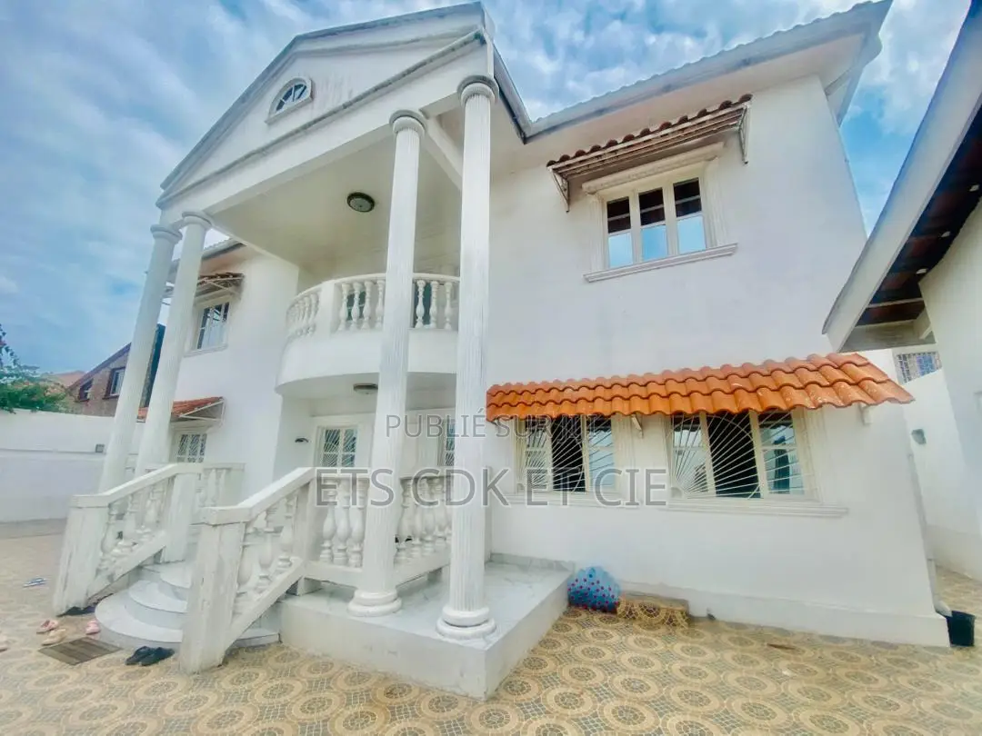 4chbre Villa dans Cdk/Dg/015, Lumumba à Louer