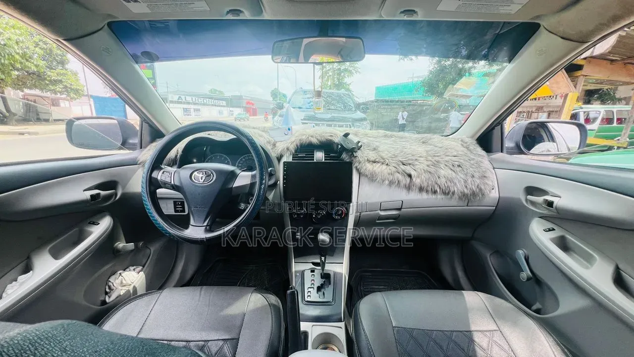 Toyota Corolla 2018 Bleu