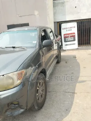 Toyota Hilux 2015 Gris