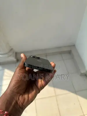 Apple iPhone 14 Pro 128 GB Gris